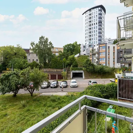 Modern With Smart Tv & Wifi Only 500 M From The Sea By Renters *