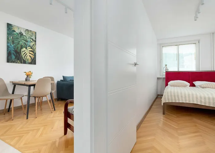 Lägenhet Modern With Smart Tv & Wifi Only 500 M From The Sea By Renters Gdynia