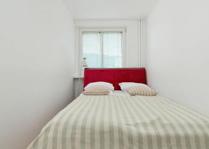 Modern With Smart Tv & Wifi Only 500 M From The Sea By Renters * Gdynia